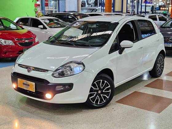 FIAT PUNTO 1.6 ESSENCE 16V FLEX 4P MANUAL